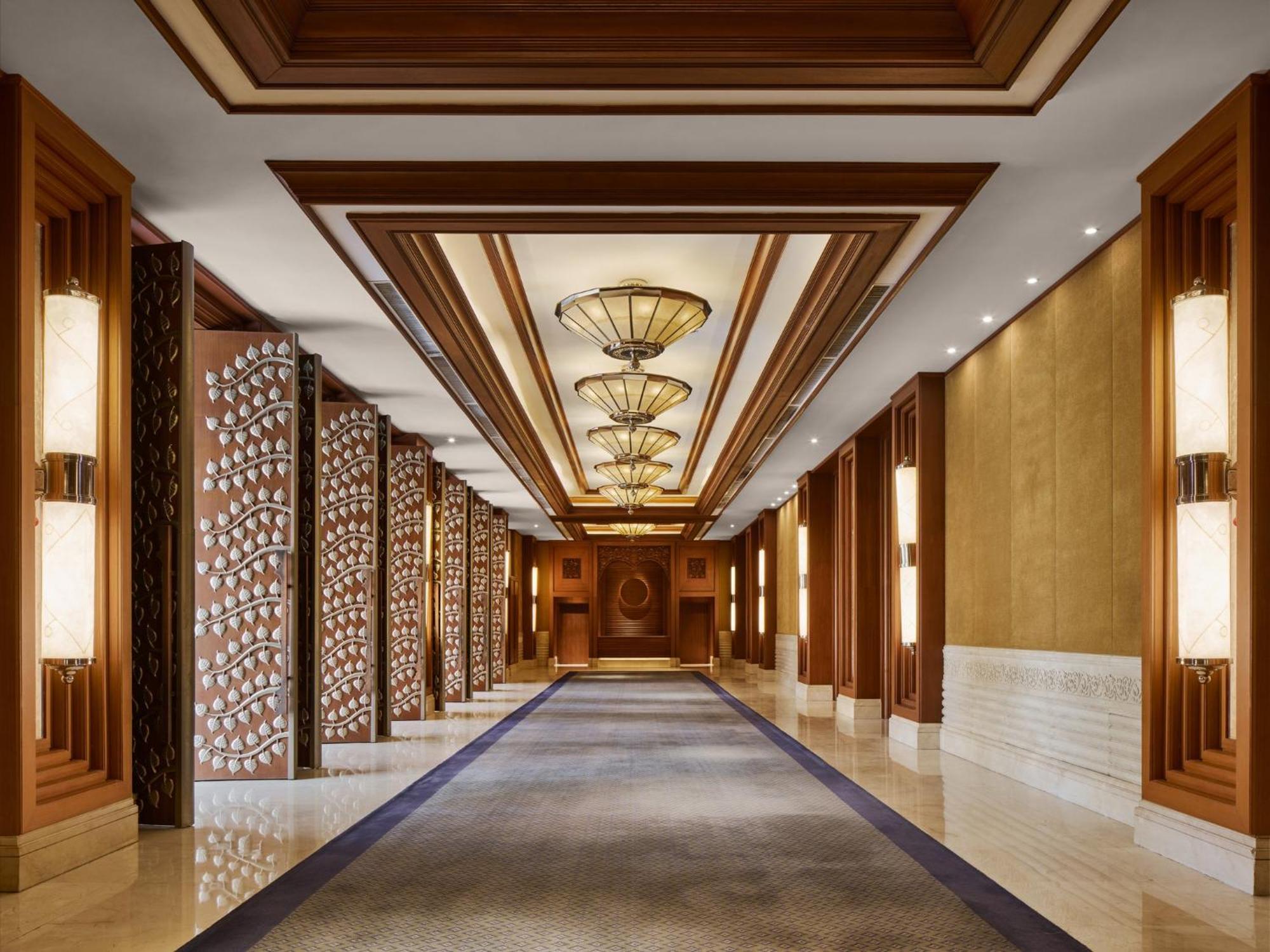 Intercontinental Xishuangbanna Resort By Ihg Jinghong Εξωτερικό φωτογραφία