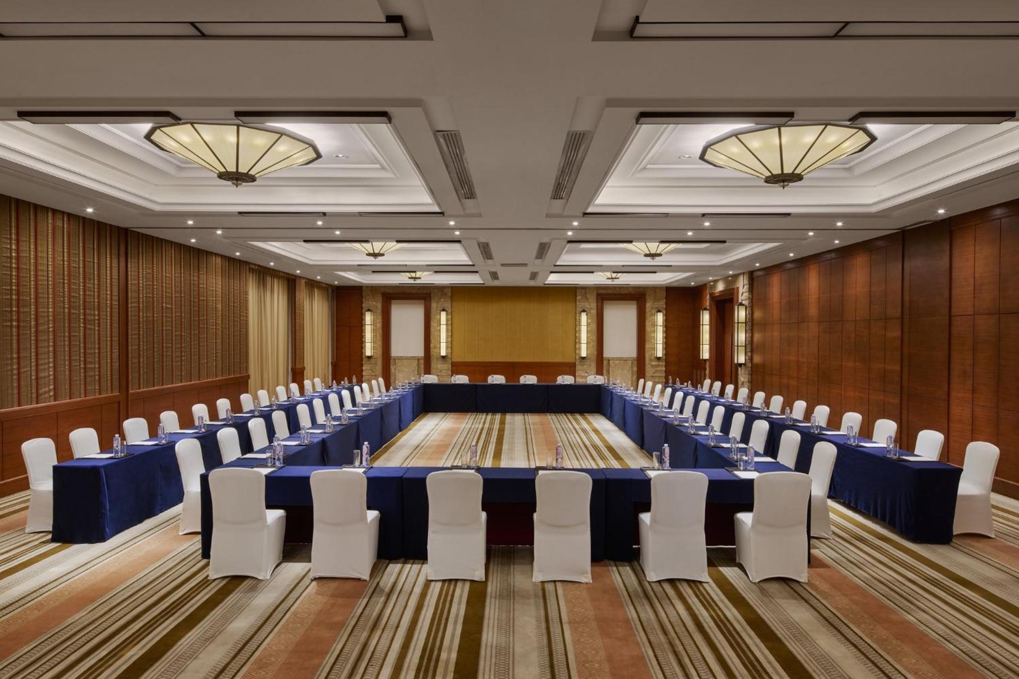 Intercontinental Xishuangbanna Resort By Ihg Jinghong Εξωτερικό φωτογραφία