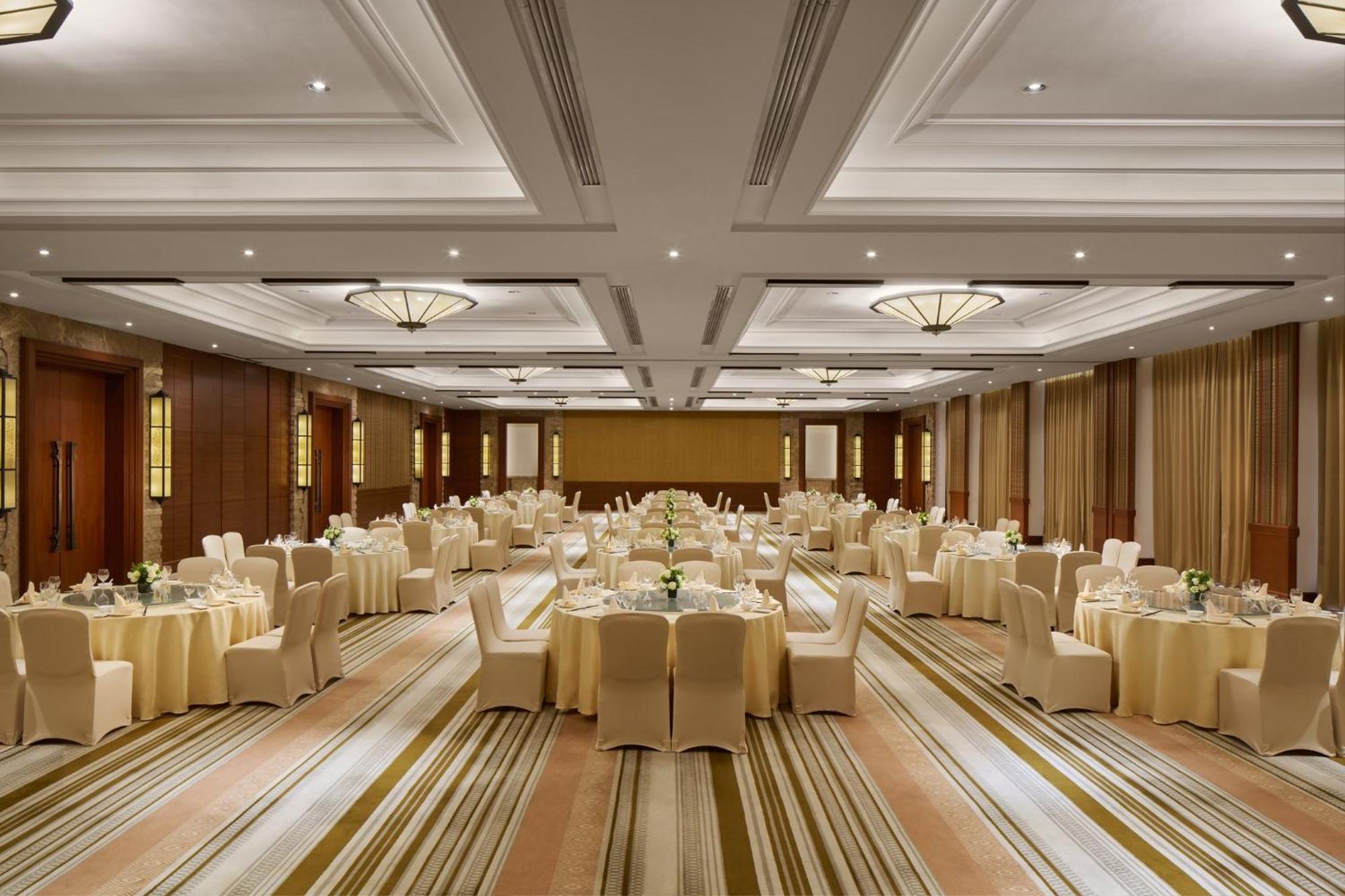 Intercontinental Xishuangbanna Resort By Ihg Jinghong Εξωτερικό φωτογραφία